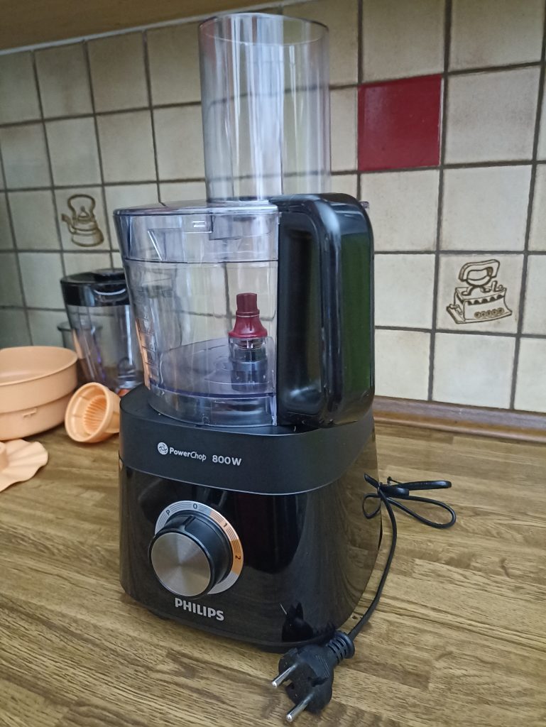 Philips Viva Collection Küchenmaschine, Maschine aufgebaut