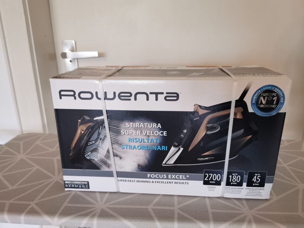 Rowenta DW5325 Focus Excel Dampfbügeleisen Verpackung vorn