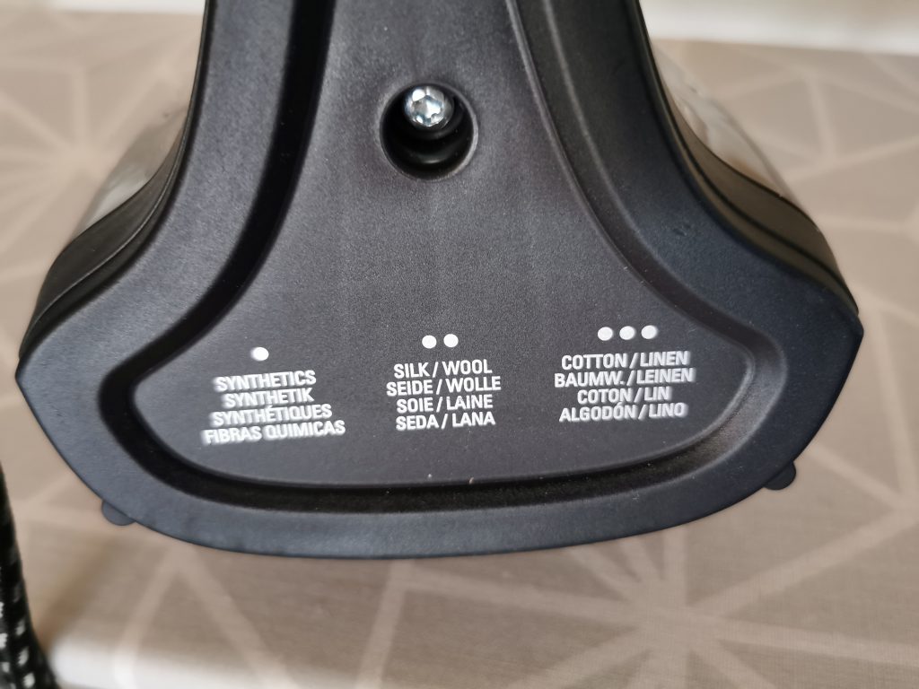 Rowenta DW5325 Focus Excel Dampfbügeleisen hinten Detail