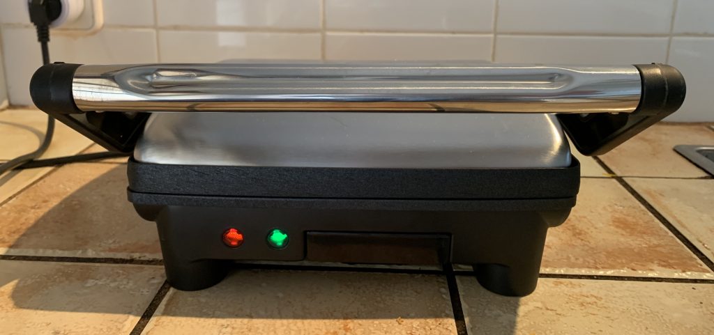 Russell Hobbs ‎17888-56 3-in-1-Kontaktgrill aufgeheizt