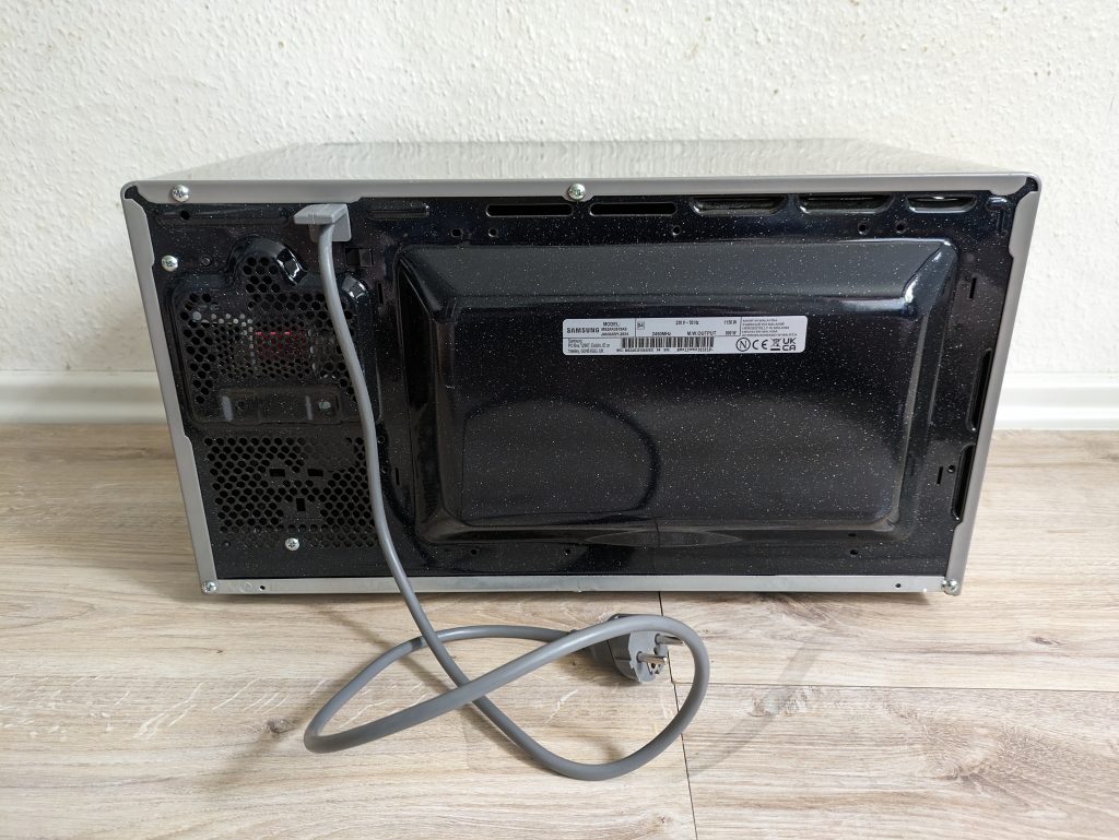 Samsung MS2AK3515ASEG Mikrowelle von hinten