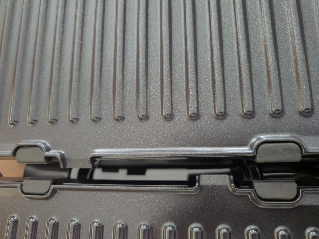 Severin KG 2395 Kontaktgrill Auslauf für Fett