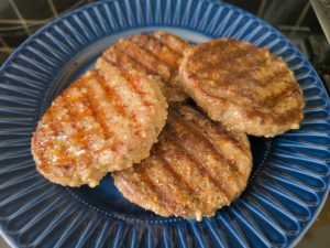 Severin KG 2395 Kontaktgrill Hamburgerfleisch gebraten