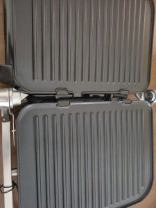 Severin KG 2395 Kontaktgrill aufgeklappt Nahansicht