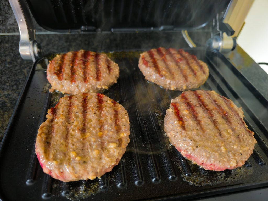 Severin KG 2395 Kontaktgrill fertige Hamburger im Grill