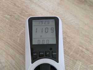 Stromverbrauch der CASO Design M20 Ecostyle Mikrowelle im Betrieb