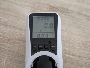 Stromverbrauch der Cecotec Microondas ProClean 3050 Mikrowelle im Standby