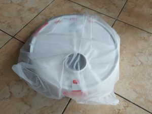SwitchBot-S10-Saug-Wisch-Roboter-mit-Schutzfolie