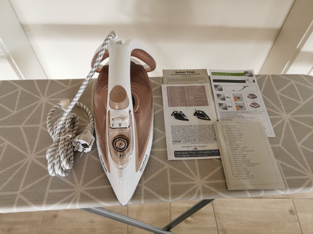 Tefal FV5780 Easygliss Eco Dampfbügeleisen Lieferumfang