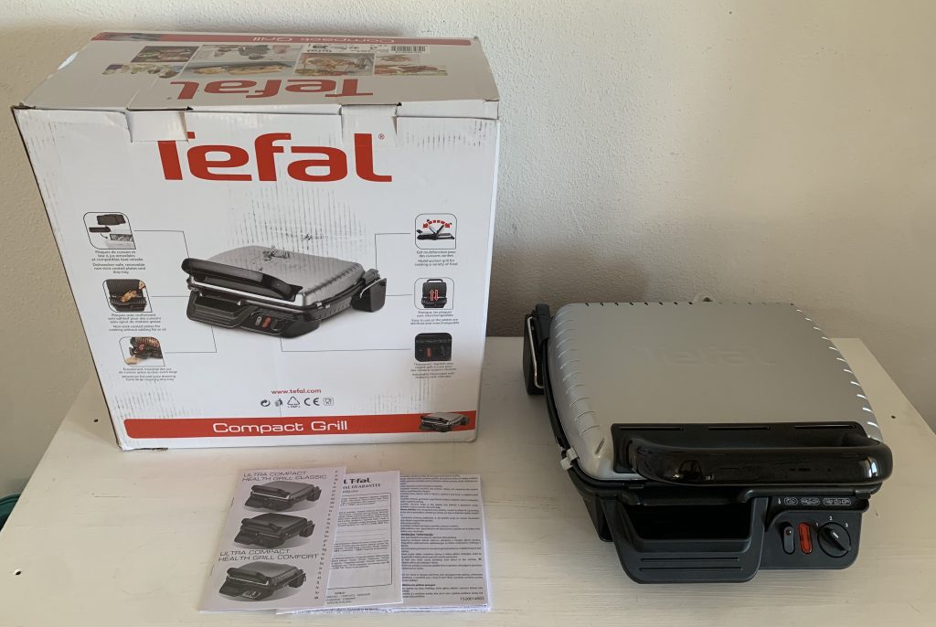 Tefal GC3050 2-in-1-Kontaktgrill ausgepackt