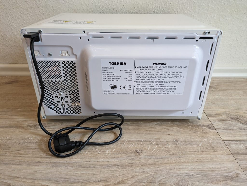 Toshiba MM2-MM20PF Mikrowelle von hinten