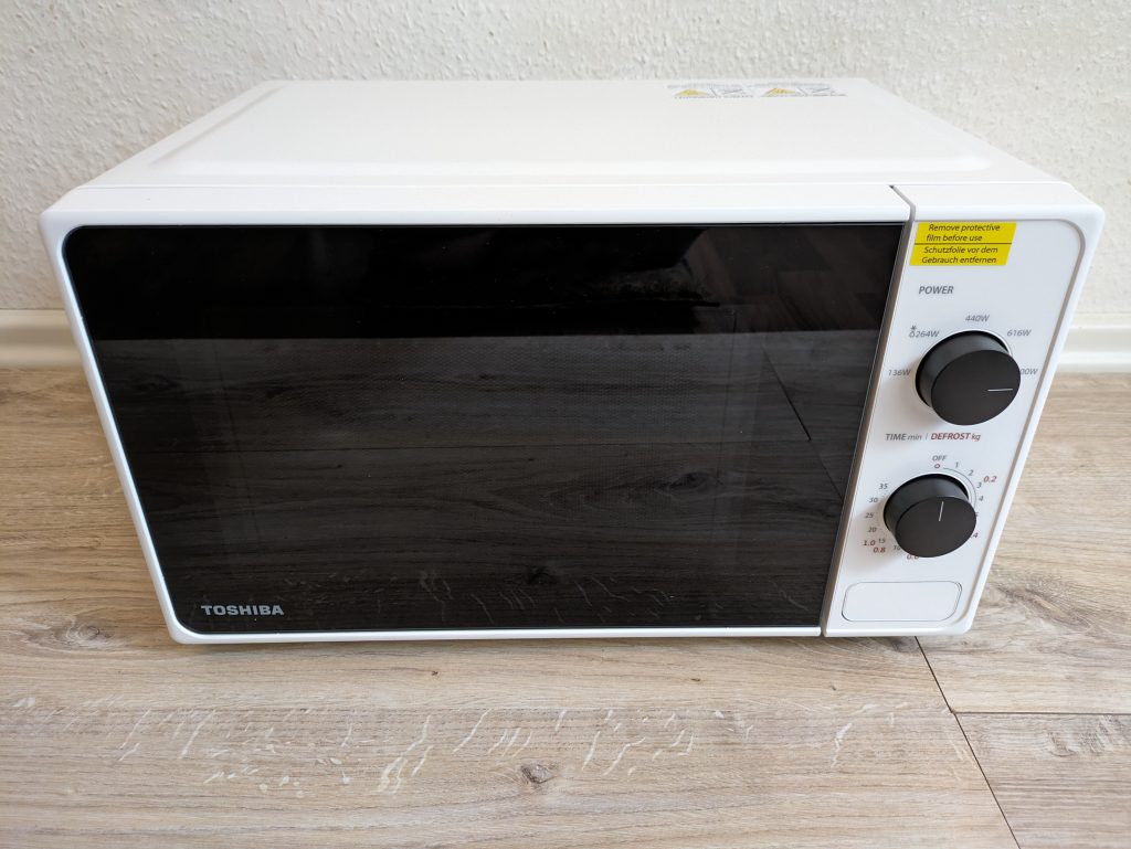 Toshiba MM2-MM20PF Mikrowelle von vorne
