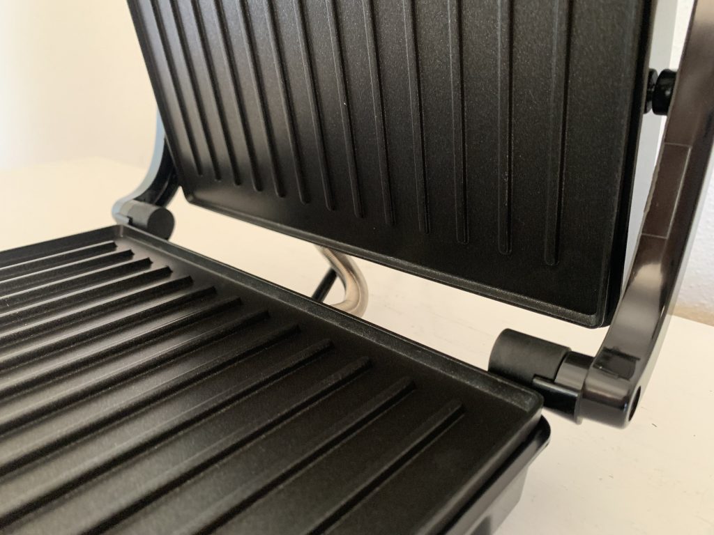 Tristar GR-2846 Kontaktgrill Scharniere