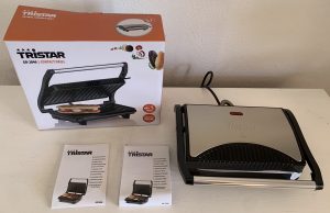 Tristar GR-2846 Kontaktgrill ausgepackt mit Zubehör