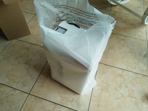 Wasserstation-des-SwitchBot-S10-Saug-Wisch-Roboters-mit-Schutzfolie