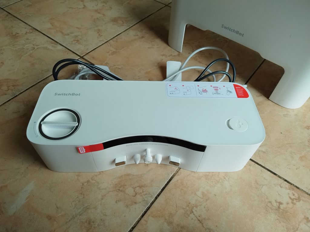 Wasserstation-des-SwitchBot-S10-Saug-Wisch-Roboters-ohne-Aufbau