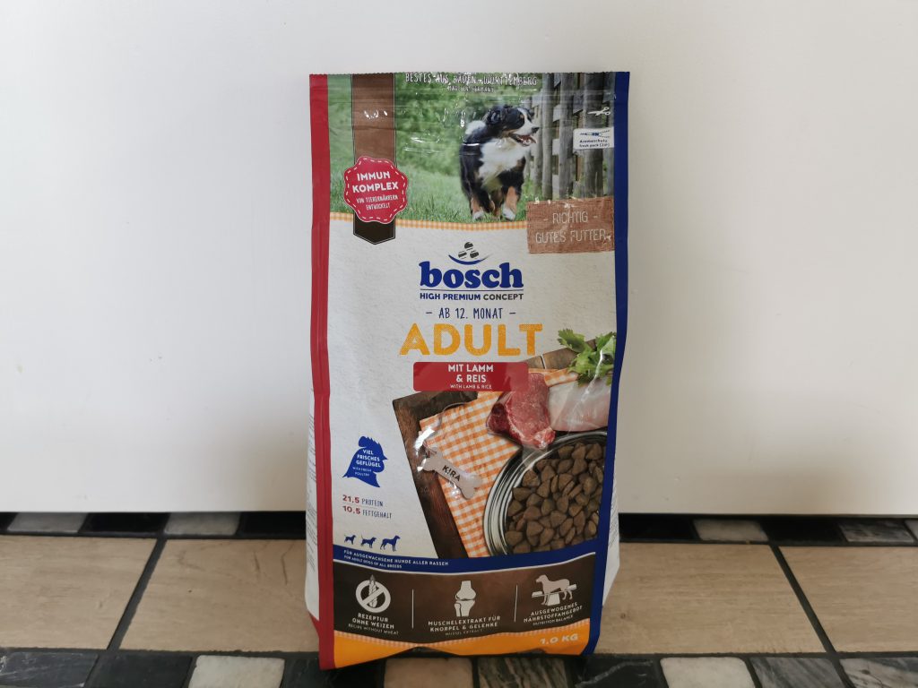 bosch HPC Adult mit Lamm und Reis Hundefutter Beutel von vorn