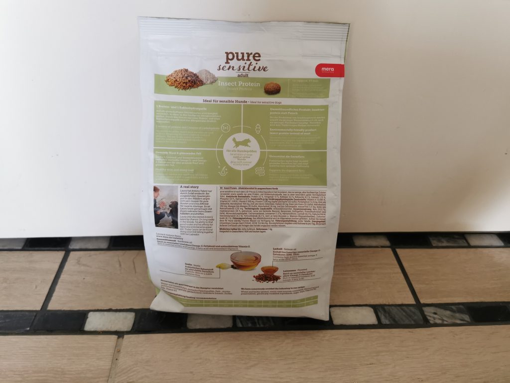 mera Pure Sensitive Insect Protein Hundefutter Beutel von hinten
