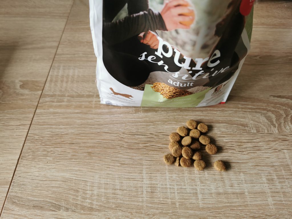 mera Pure Sensitive Insect Protein Hundefutter Kroketten