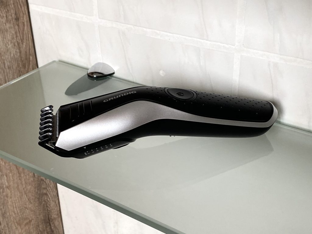Grundig MC 6840 Haarschneider Gerät