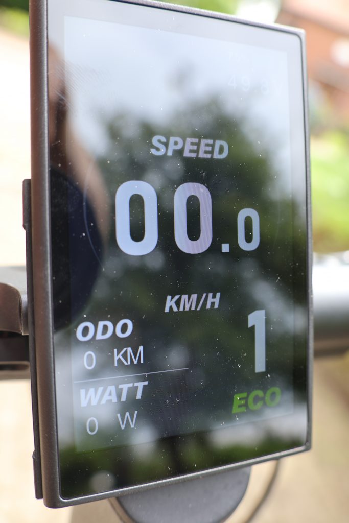 VMAX VX2 Extreme Elektro-Scooter Display