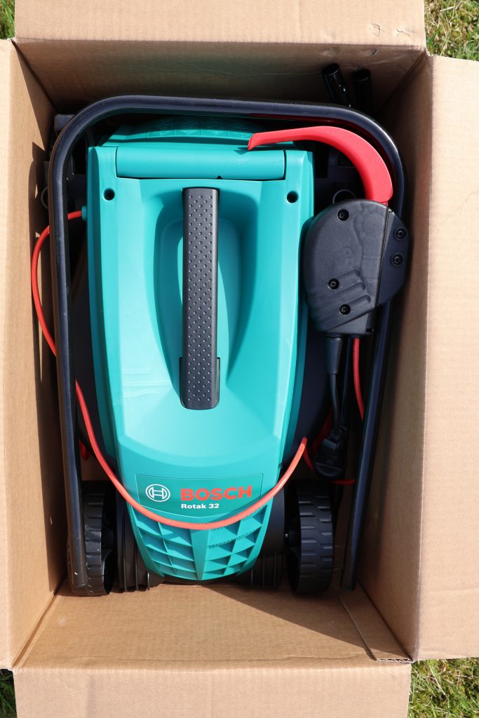 Bosch Rotak 32 Rasenmäher Inhalt 2