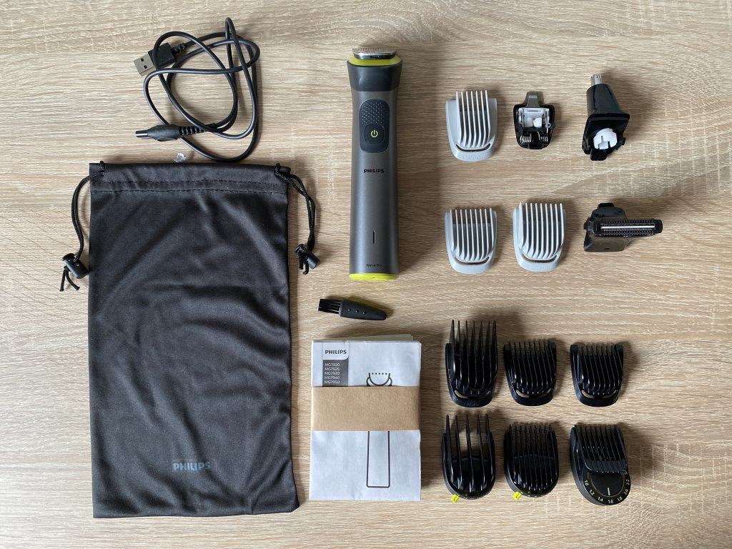 Philips Series 7000 All-in-One-Trimmer Haarschneider ausgepackt