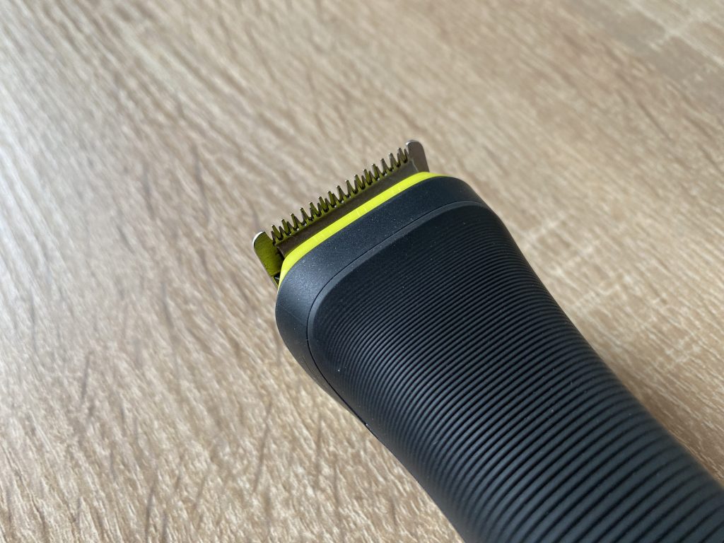 Philips Series 7000 All-in-One-Trimmer Haarschneider Messer
