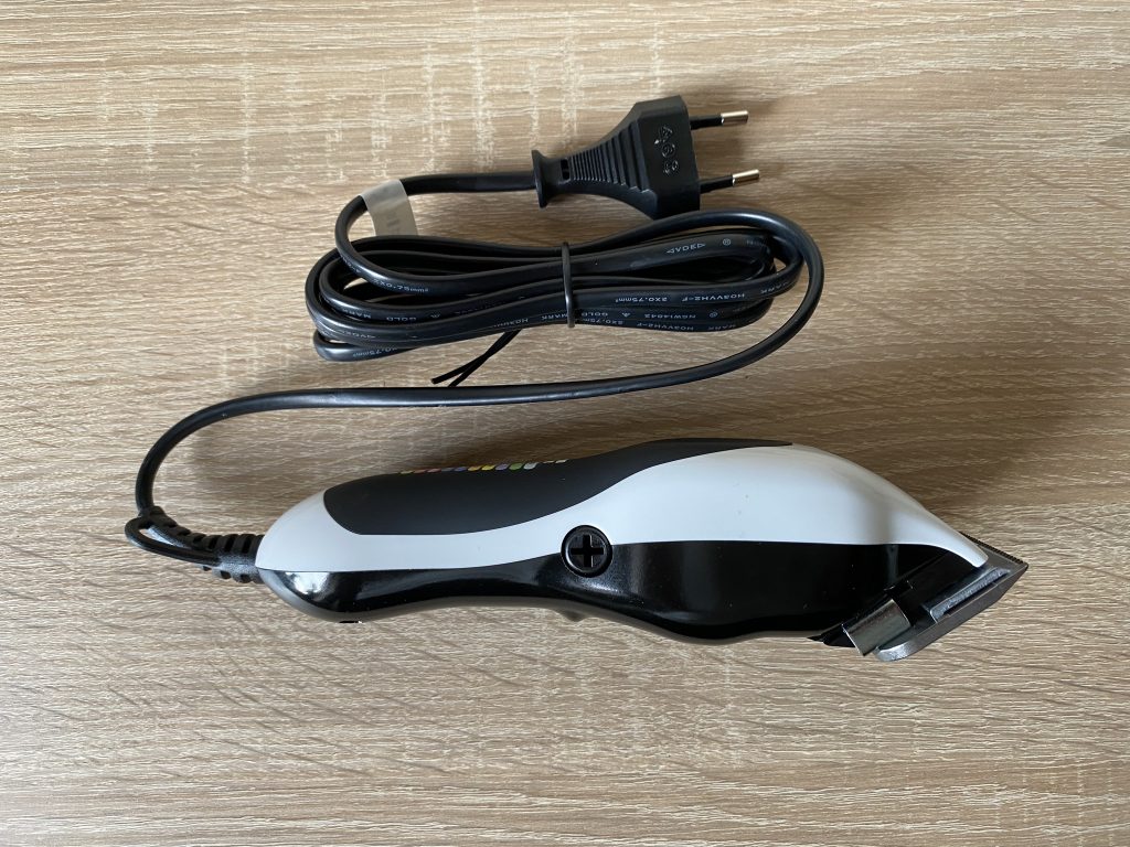 Wahl ColorPro Plus Haarschneider rechte Seite