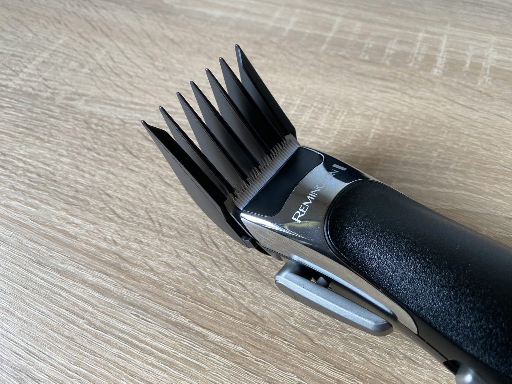 Remington HC363C Professional Haarschneider mit langem Aufsatz