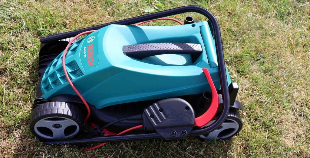 Bosch Rotak 32 Rasenmäher Nicht aufgebaut seitlich