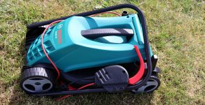 Bosch Rotak 32 Rasenmäher Nicht aufgebaut seitlich