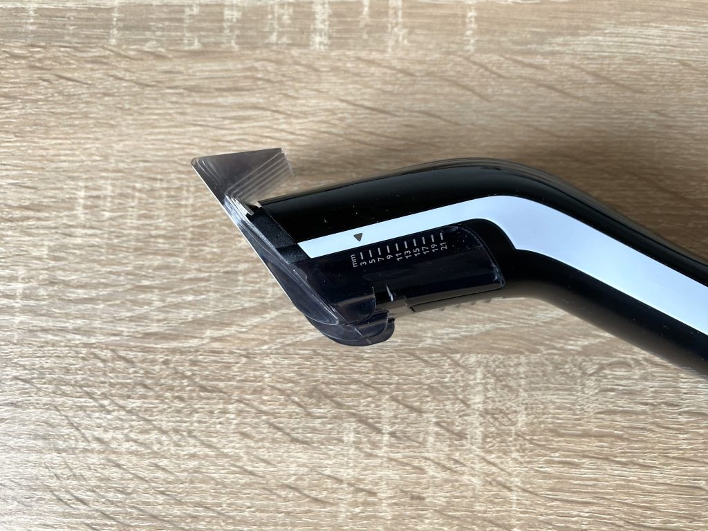 Philips QC5115_15 Haarschneider Kammaufsatz auf niedrigster Stufe