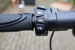 VMAX VX2 Extreme Elektro-Scooter Linke Bedienung