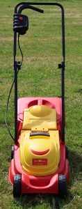 Wolf S3200 E Rasenmäher Front