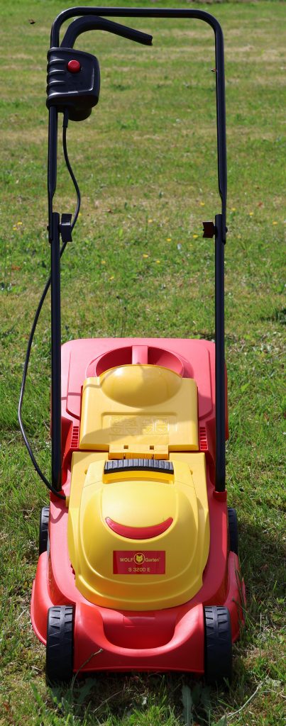 Wolf S3200 E Rasenmäher Front