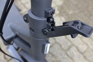 Navvee S65D Elektro-Scooter Veriegelung offen