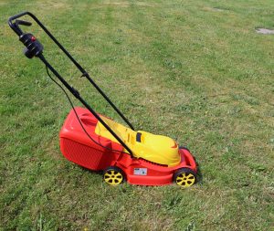 Wolf S3200 E Rasenmäher Seite