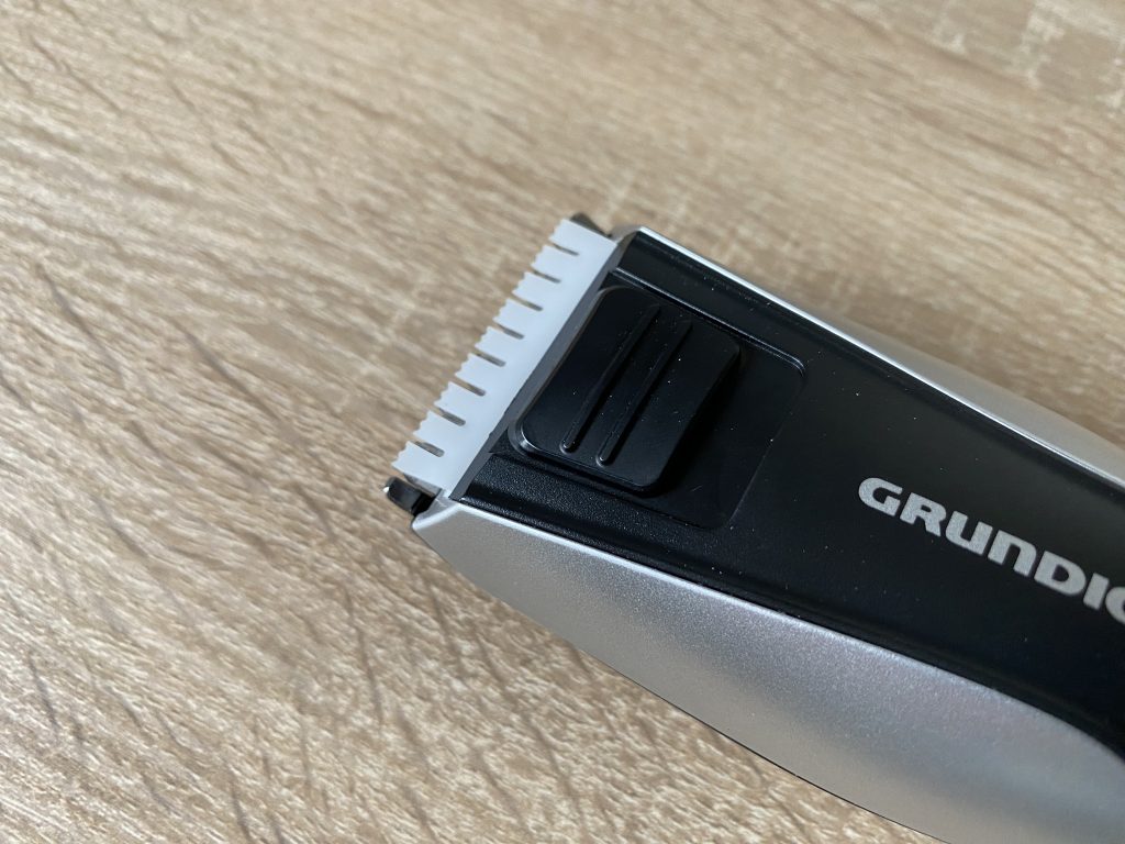 Grundig MC 6840 Haarschneider Ausdünnungsplatte