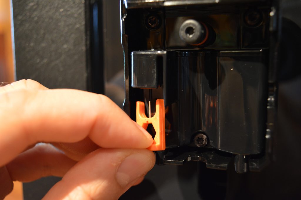 Krups EA897 Evidence Eco-Design Kaffeevollautomat Präzisionsnadel für Milchsystemreinigung
