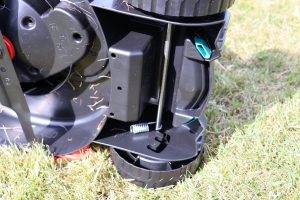 Bosch Rotak 32 Rasenmäher Höhenverstellung