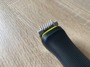 Philips Series 7000 All-in-One-Trimmer Haarschneider Aufsatz für Augenbrauen