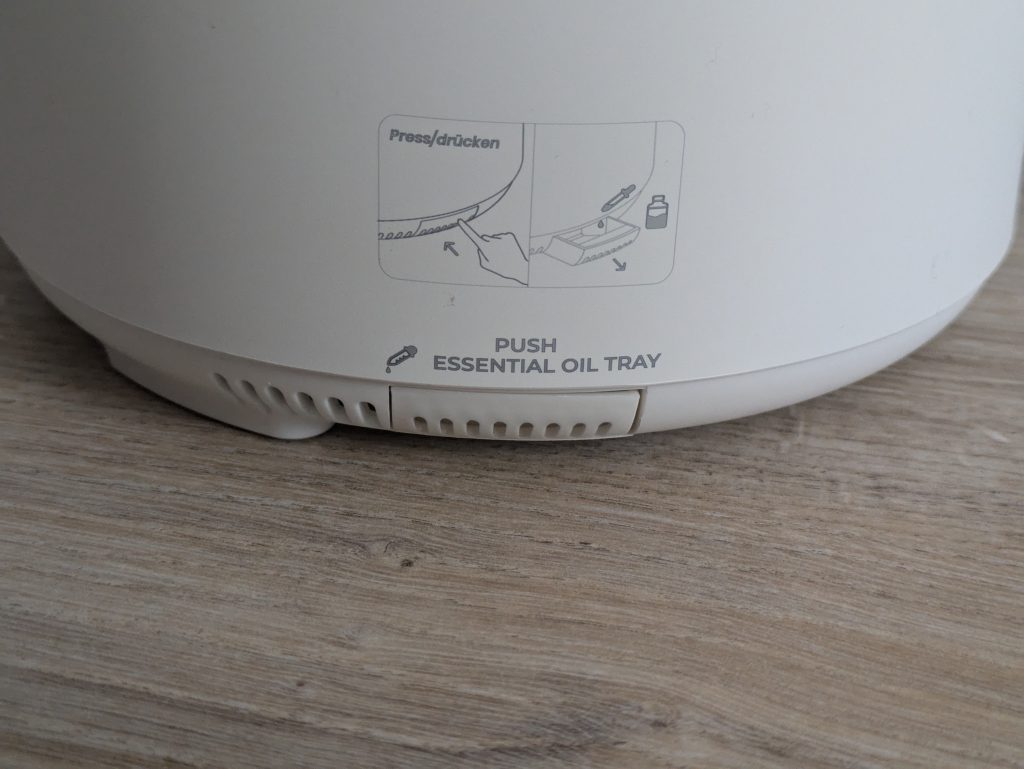 Aromafach des Homvana H101 Luftbefeuchters geschlossen