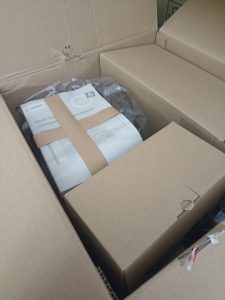 Bosch MultiTalent 8 MC812S814 Küchenmaschine, Blick in die Verpackung