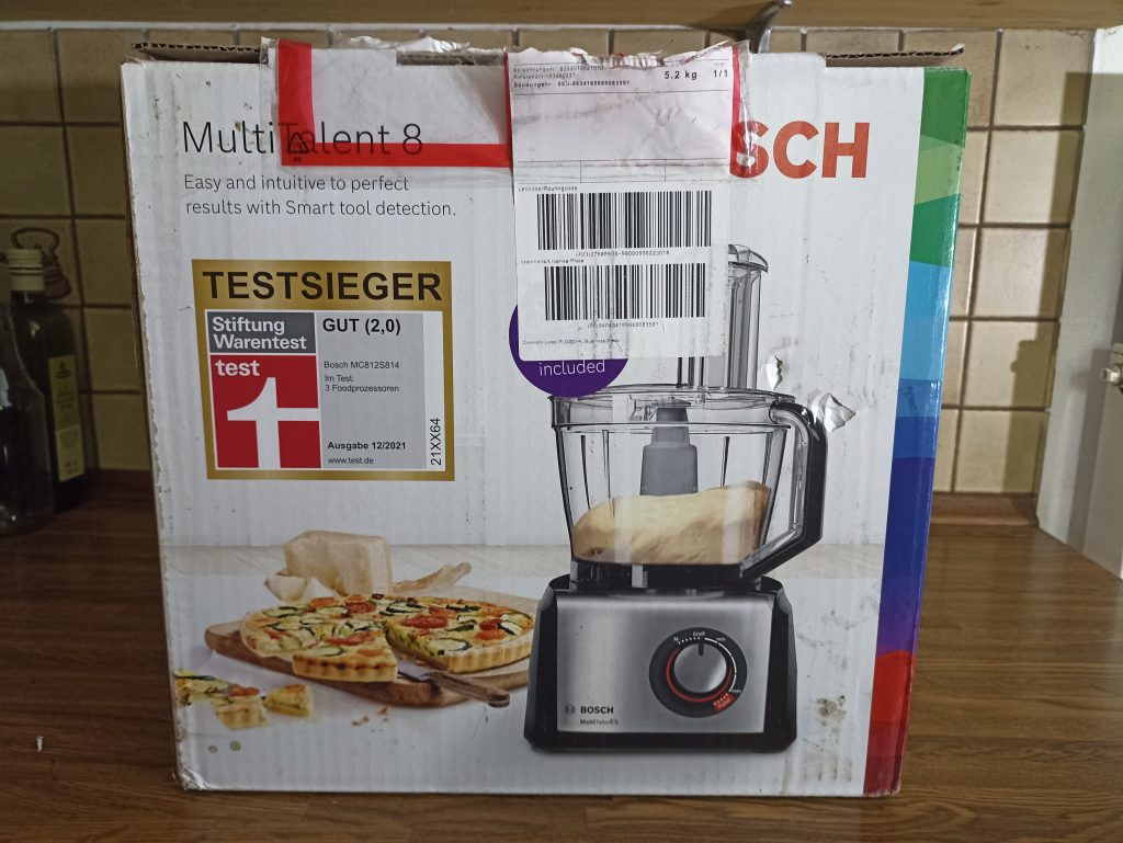 Bosch MultiTalent 8 MC812S814 Küchenmaschine, Verpackung Vorderseite