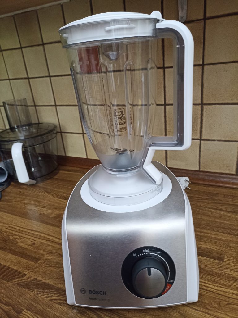 Bosch MultiTalent 8 MC812S814 Küchenmaschine, mit Mixeraufsatz