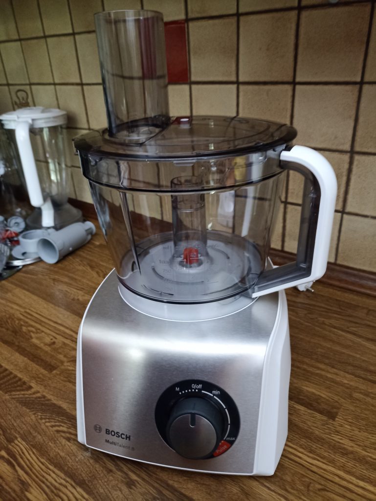 Bosch MultiTalent 8 MC812S814 Küchenmaschine, mit Rührschüssel