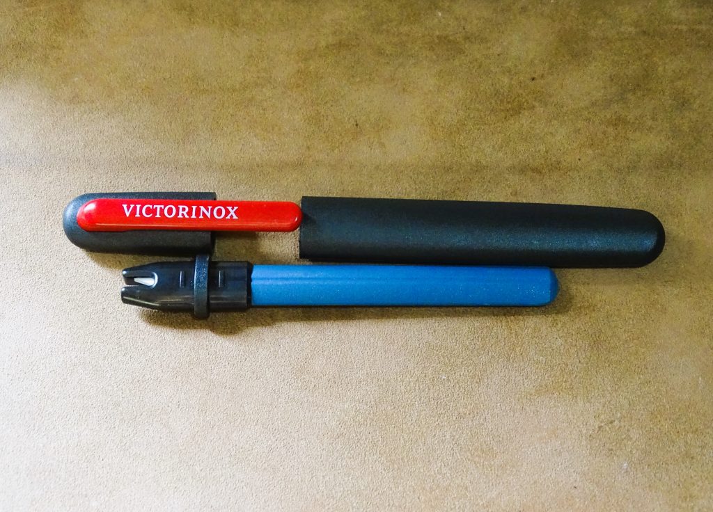 Victorinox Dual Messerschärfer auseinandergenommen