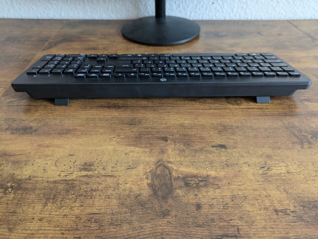 HP 230 Tastatur von hinten