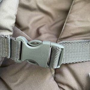 Infantino Flip Advanced Babytrage Schnalle